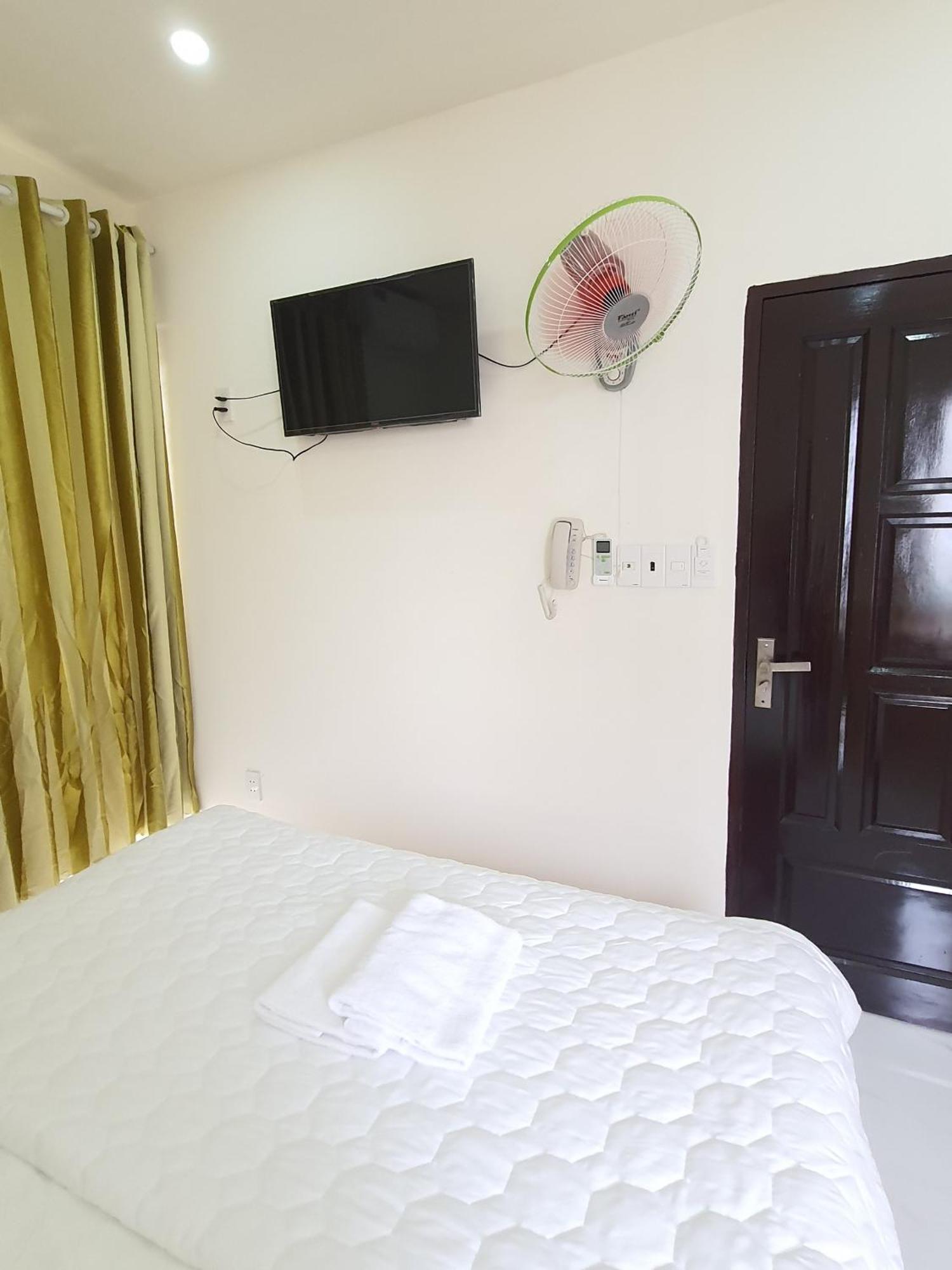 Khach San Anh Thu Otel Ho Şi Min Dış mekan fotoğraf