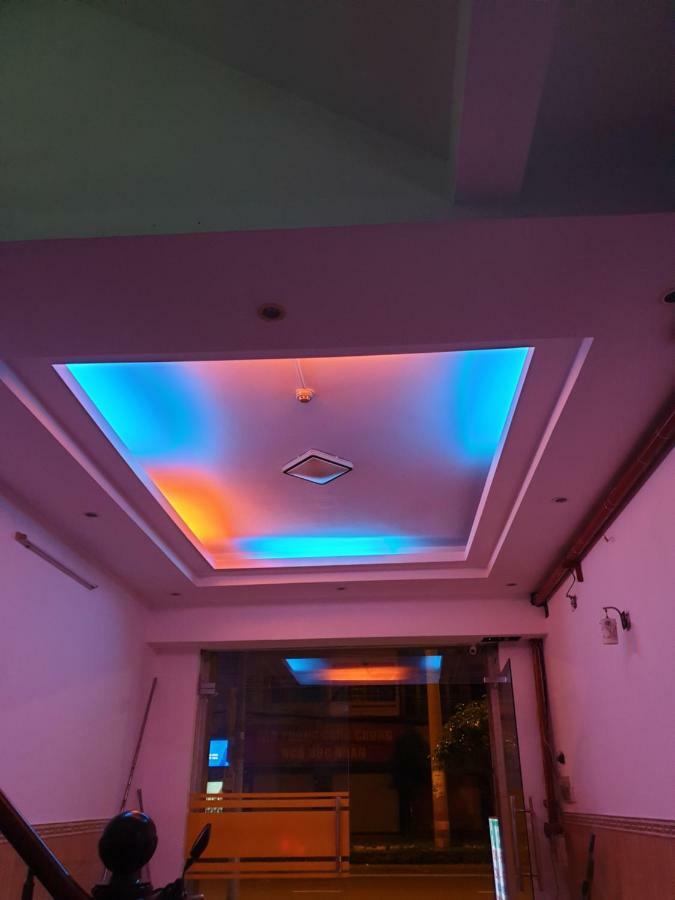 Khach San Anh Thu Otel Ho Şi Min Dış mekan fotoğraf